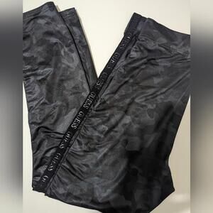 Black Guess Stretch Pants Large